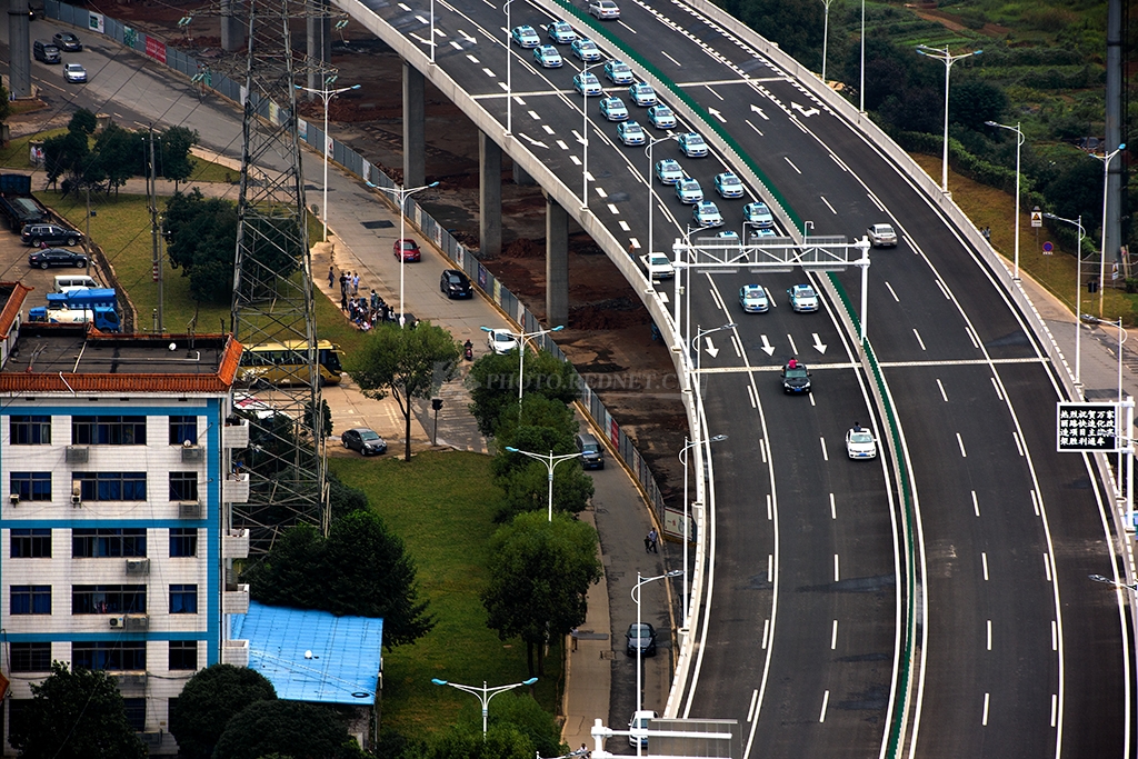 长沙万家丽路高架桥通车 时刻