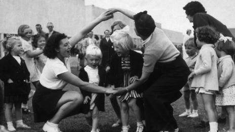 儿歌的阴暗面,对儿童来说不安全?