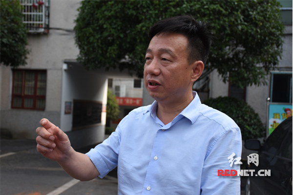 责任在心担当在行彭正球对生活永远知足对工作永不满足