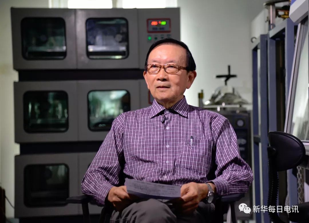 中国中医科学院中药研究所研究员、青蒿素研究中心学术委员会副主任委员廖福龙